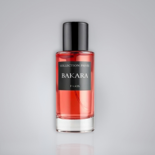 Flacon de parfum Bakara sur un fond uni blanc/gris.
